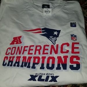 Mens XL Patriots long sleeve